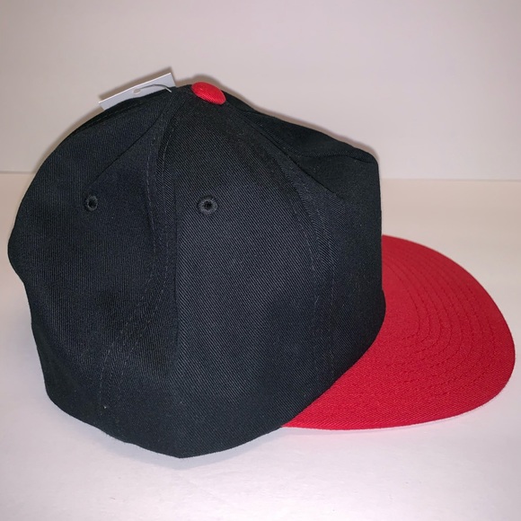 NWT Vans x Chima Snap Back Hat Red and Black - Picture 4 of 8